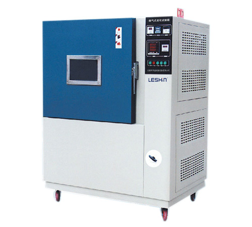 自然通風(fēng)老化試驗(yàn)機(jī)